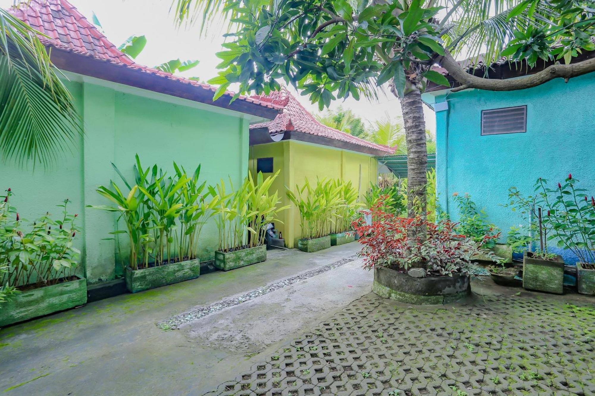 Oyo Life 90301 Hidden Village Uluwatu Jimbaran  Exterior photo